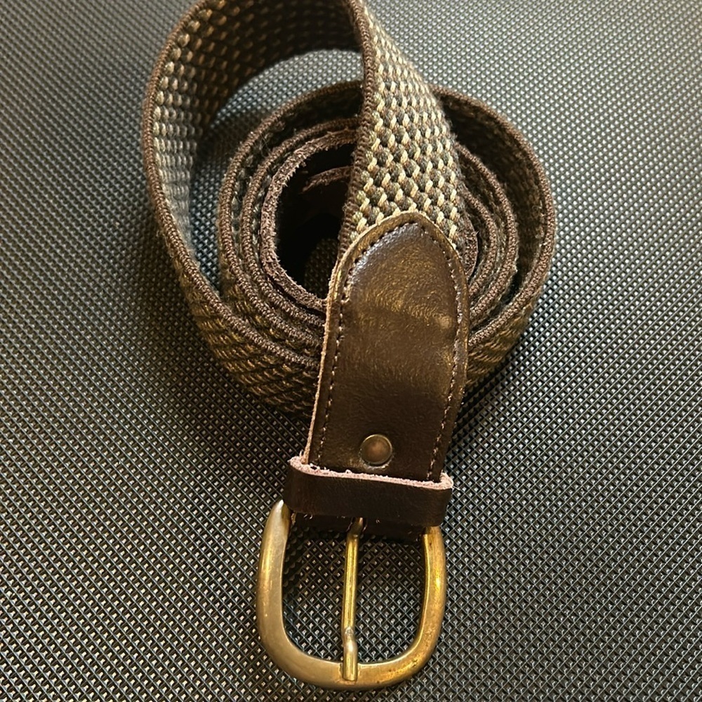 💥 2/$10 Brown & tan Woven leather trim Croute De Cuir France Mens Belt Sz 46